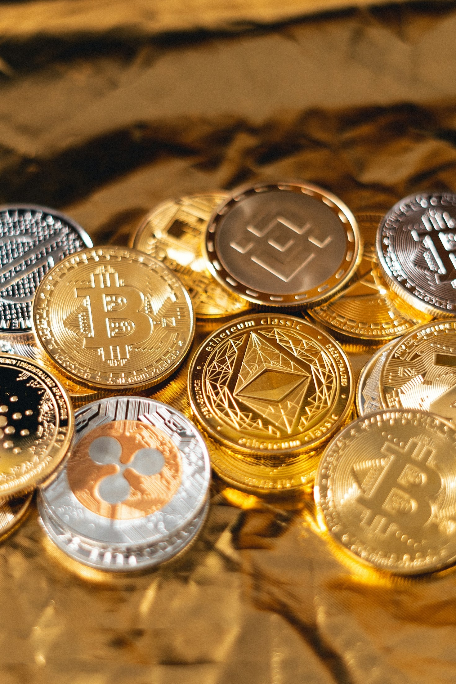 Top 10 Tools for Cryptocurrency Beginners